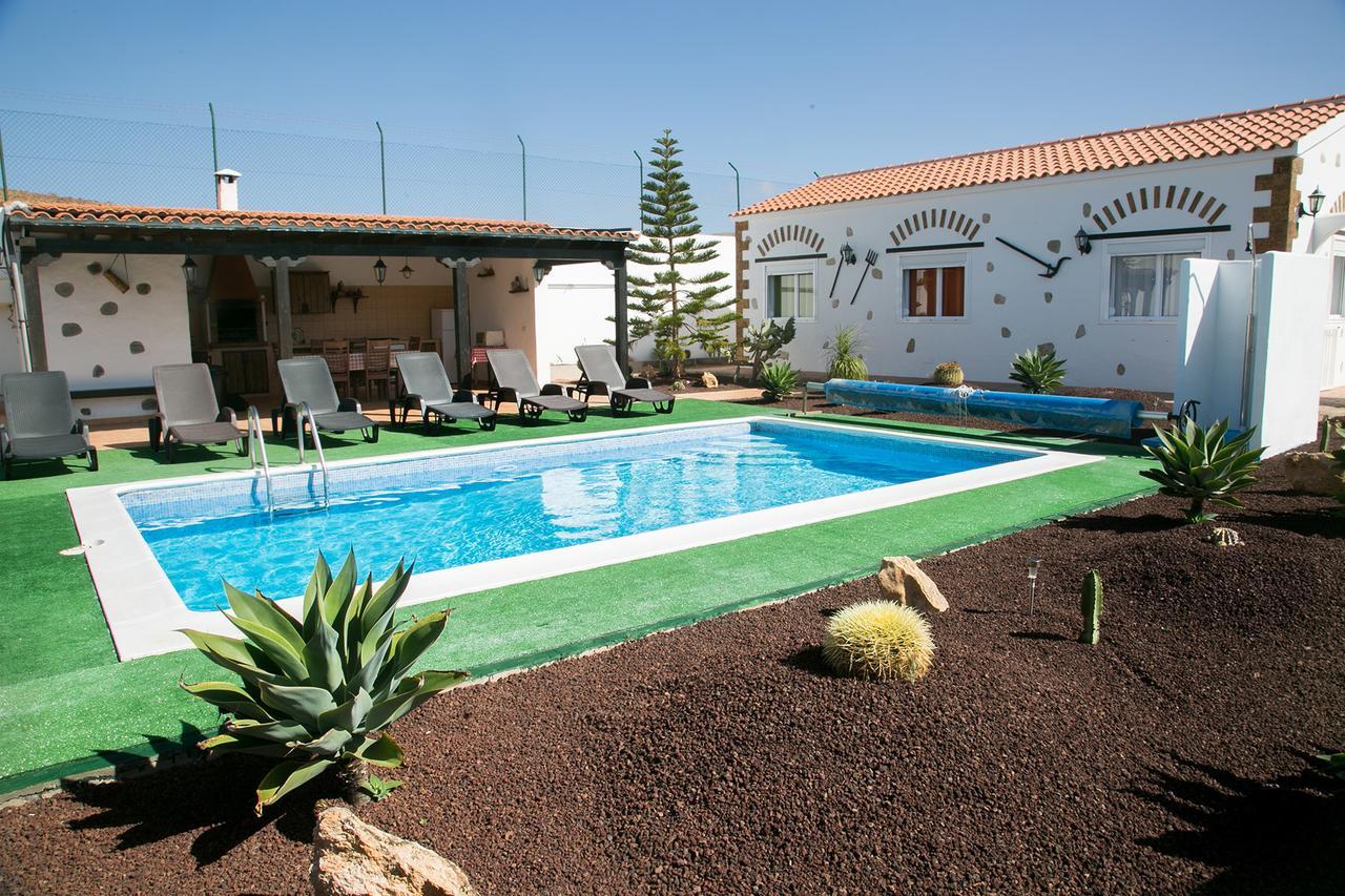 Mary Villa *