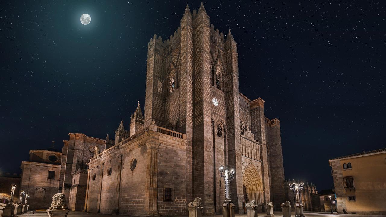 Turisticos La Catedral Holiday home Avila