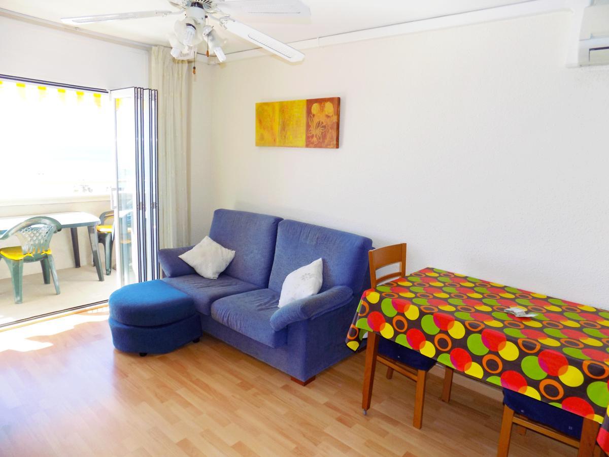 Apartsalou Horisonte * La Pineda
