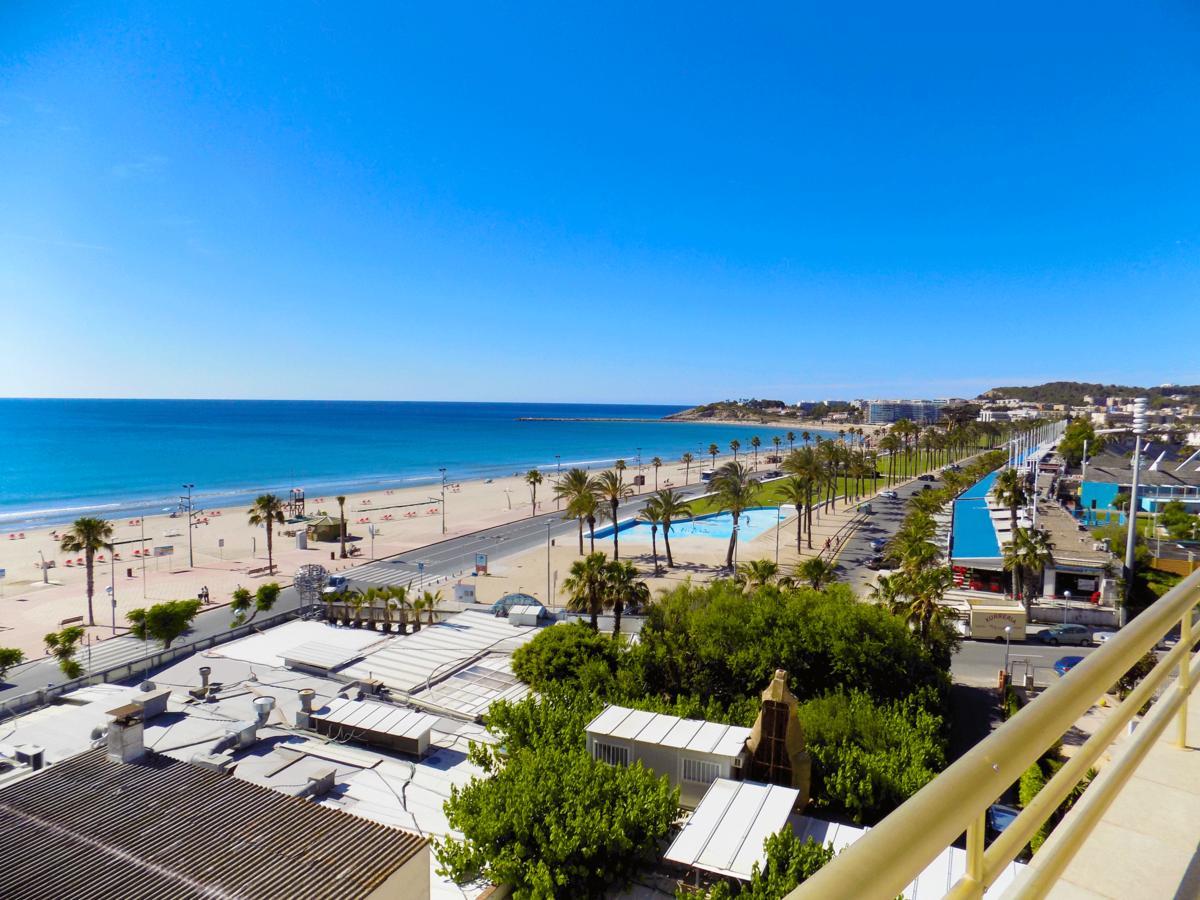 Apartsalou Horisonte La Pineda