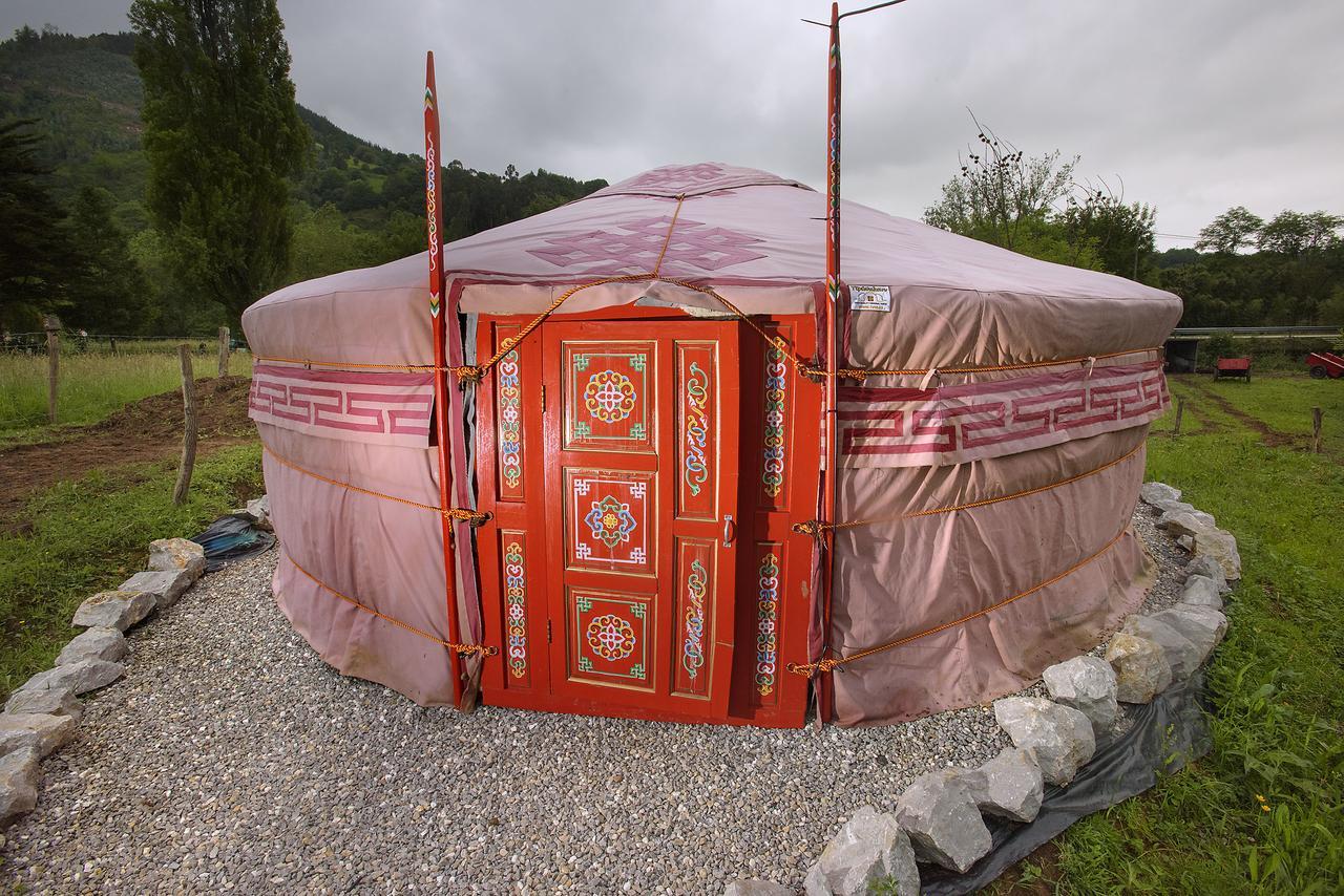 Nuberos Hostal *