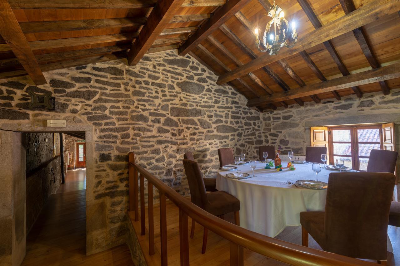 Asador De Roxos Casa Albardonedo Hotel 2*