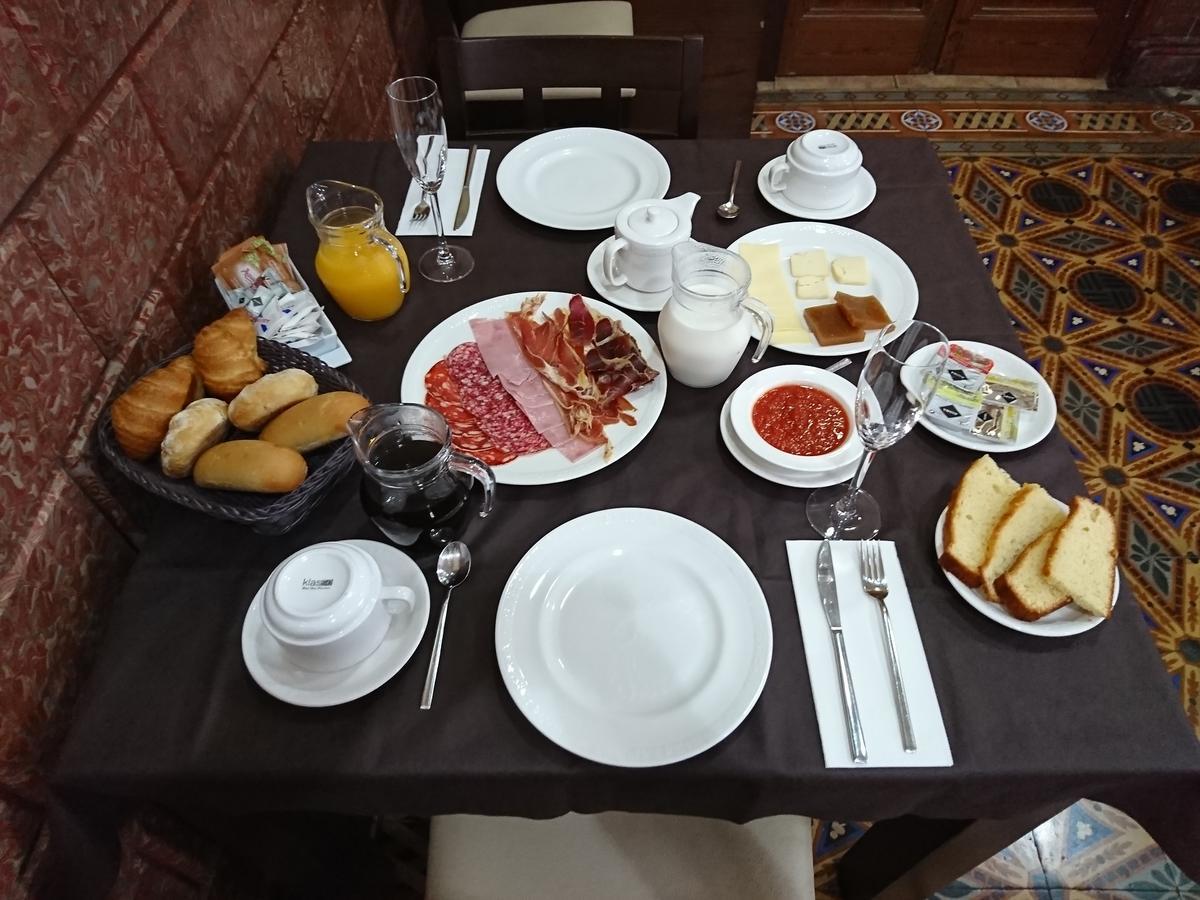 Hotel Don Felix Rioseco (Asturias)