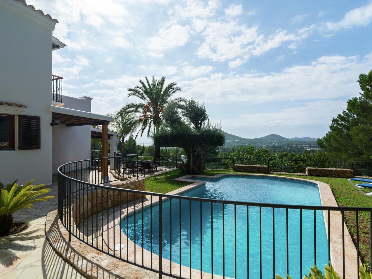 Cozy In With Private Pool Santa Eulalia del Río