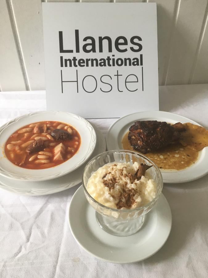 Llanes International