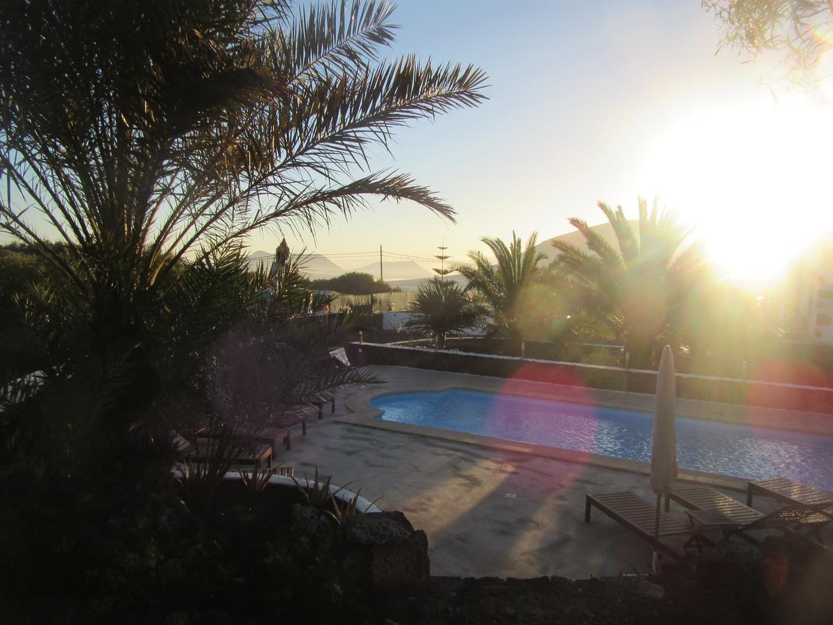 Azulfit Surya Yoga & Pilates Retreat Inn La Oliva
