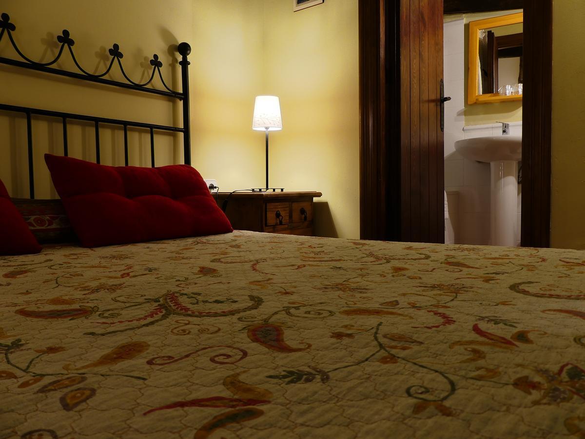 Hotel Del Adarve 2*
