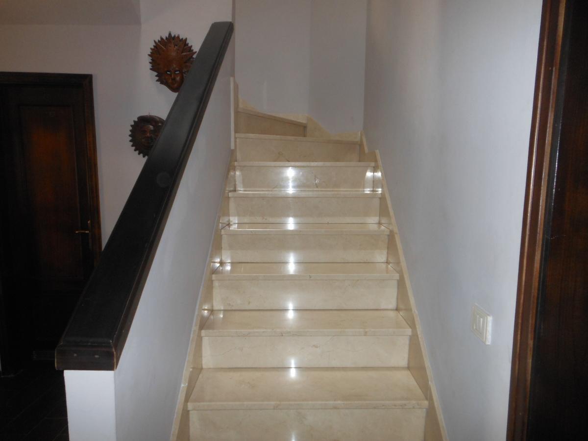 Villa Riki - Bed & Breakfast 2*