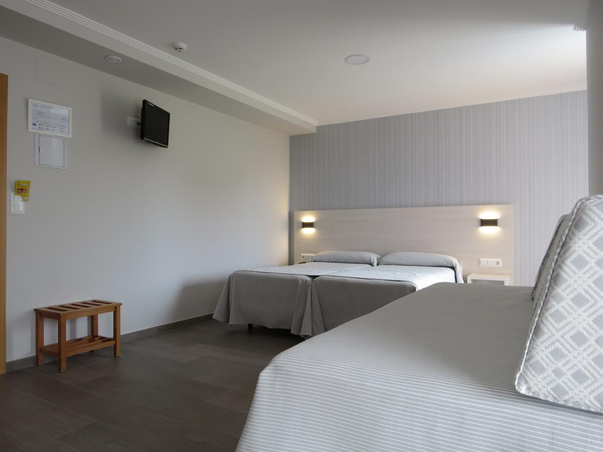 Hotel La Lanzada 2*