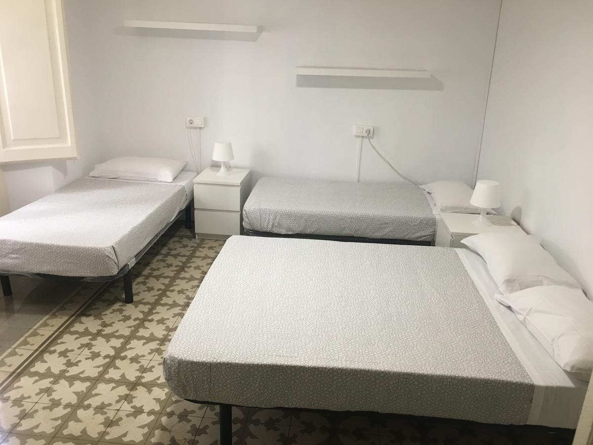 4 Fun Hostal Barcelona