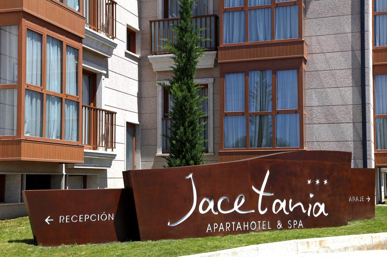 & Jacetania Apartahotel