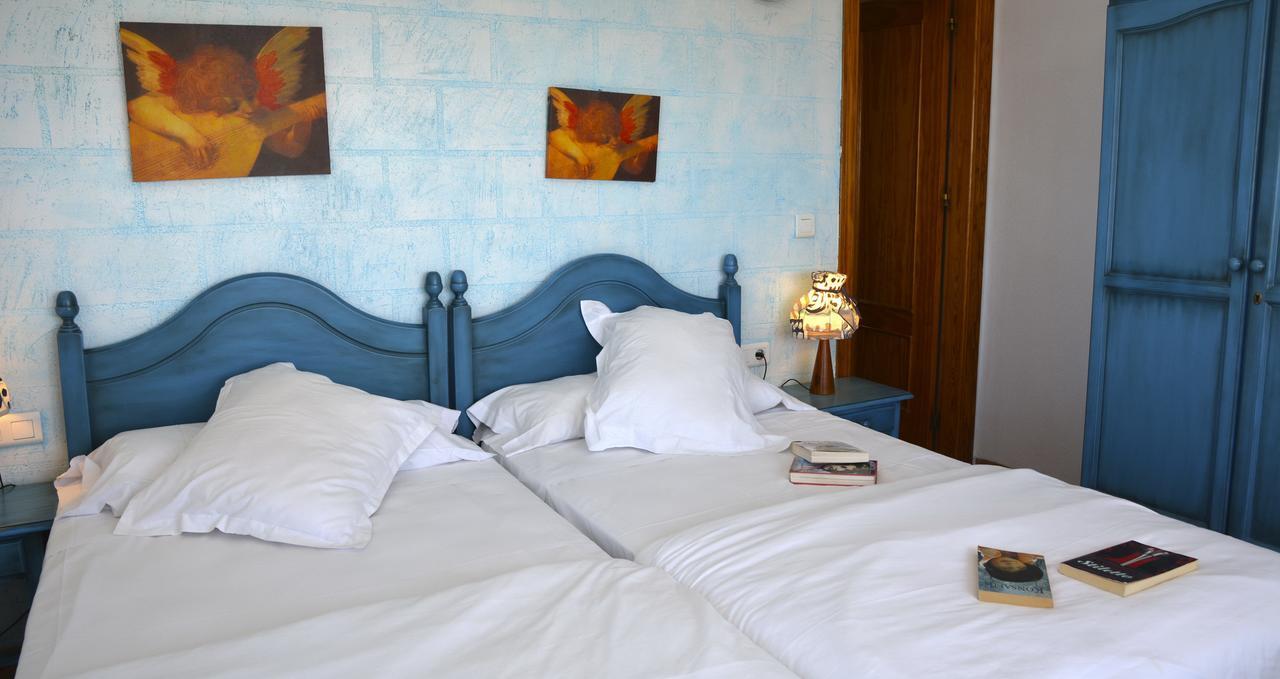 Hotel Al-andalus 3*