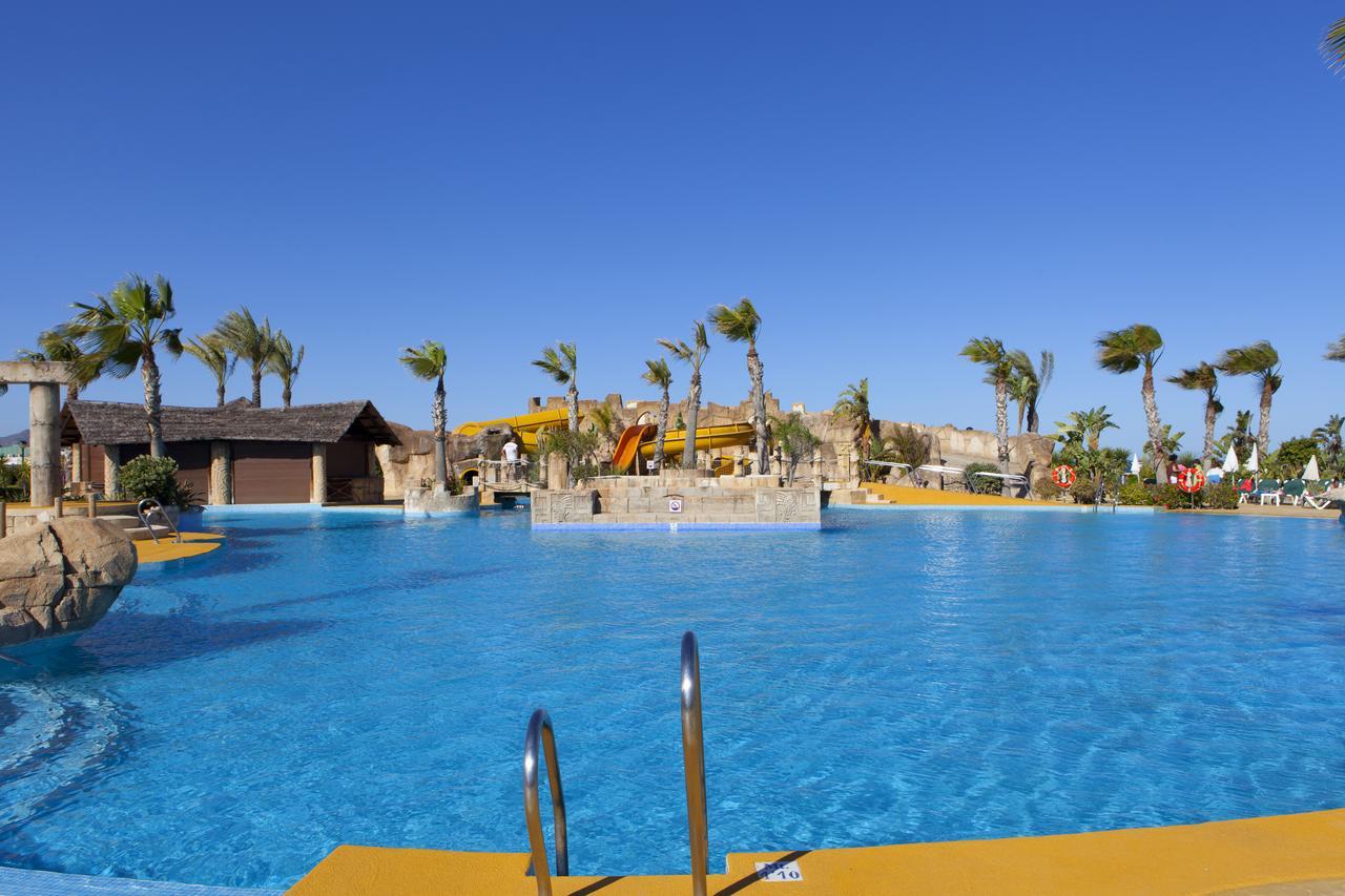 Playazimbali Hotel