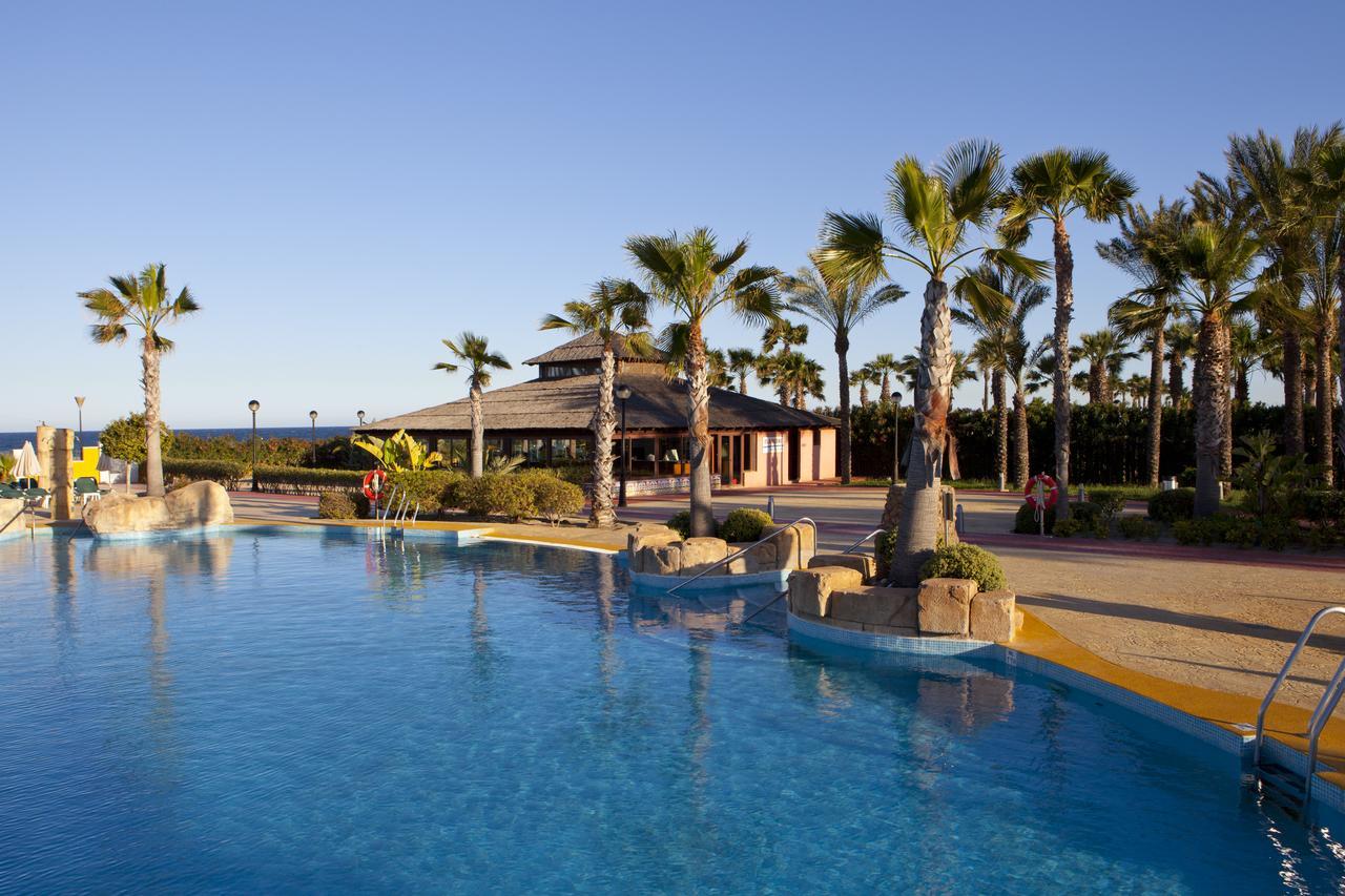 Playazimbali Hotel 4*