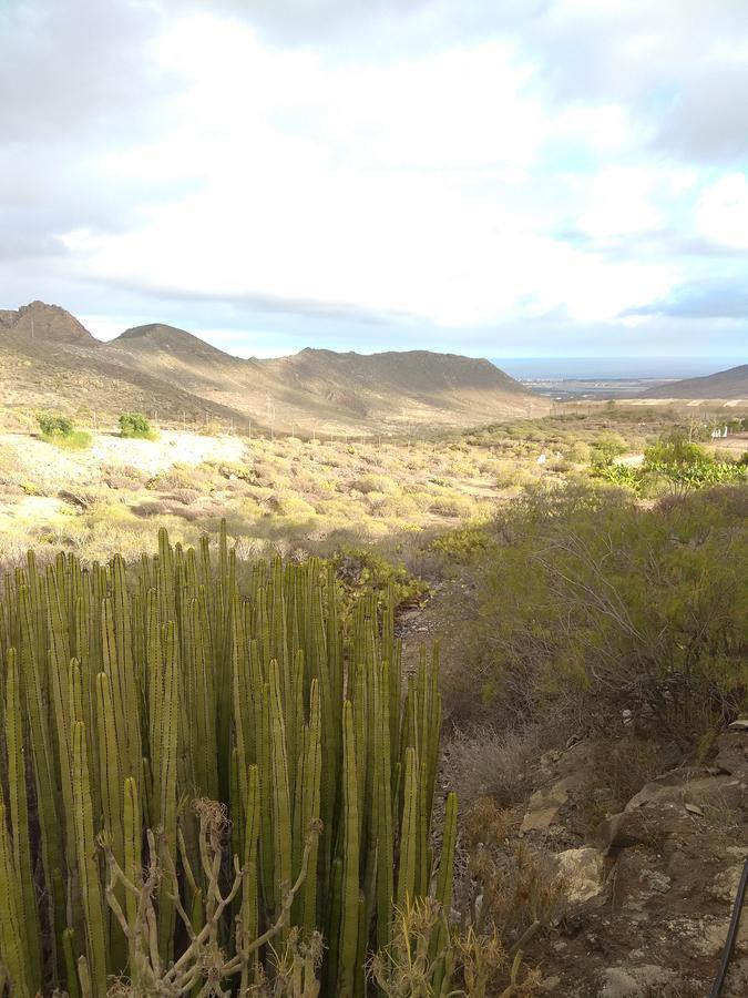El Cerro De La Luna 2*