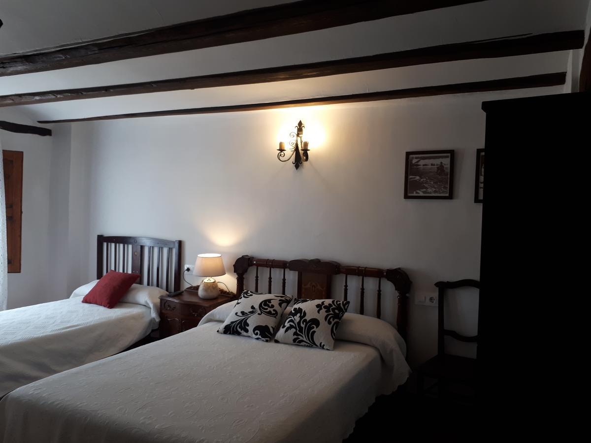 Fonda Del Tozal Pensión 3*