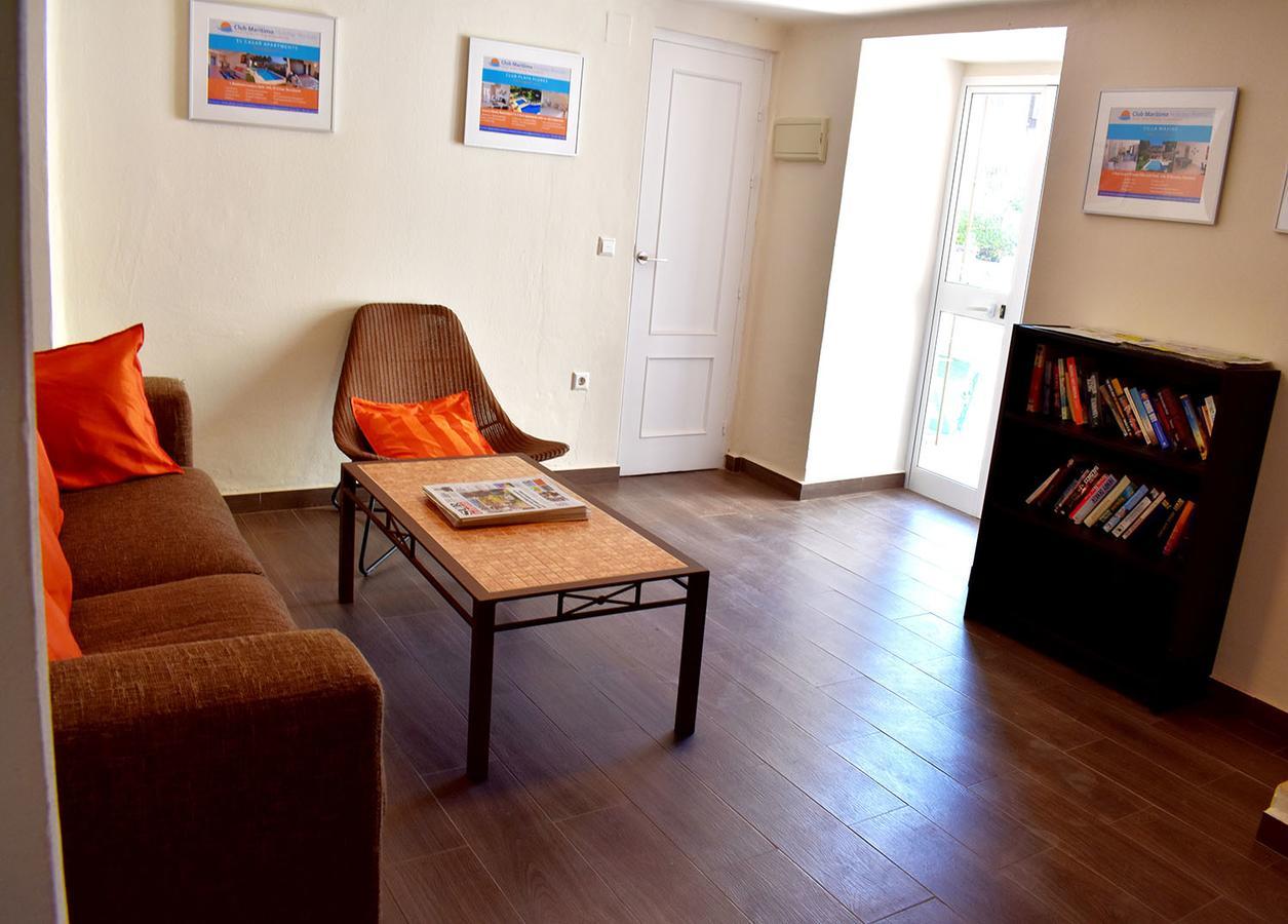 Apartahotel Club Playa Flores 3*