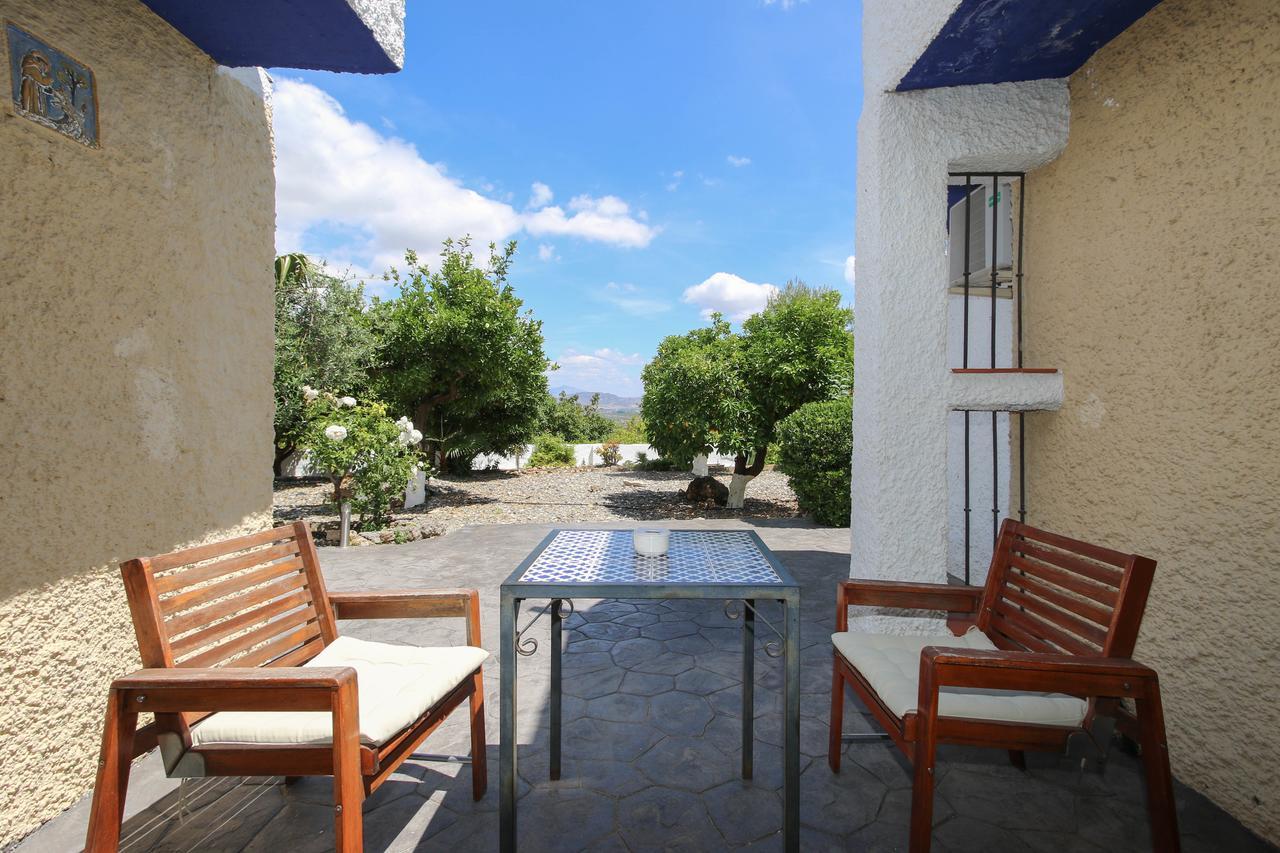 Casa De Orange Bed & Breakfast