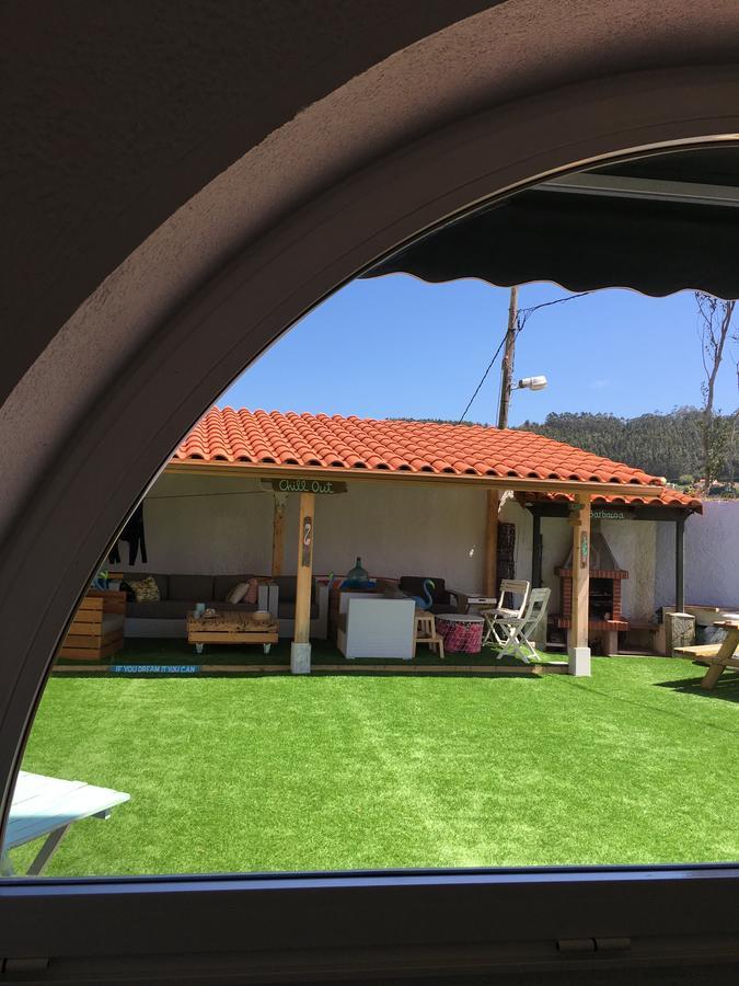 Cocos Surfhouse Hostel *