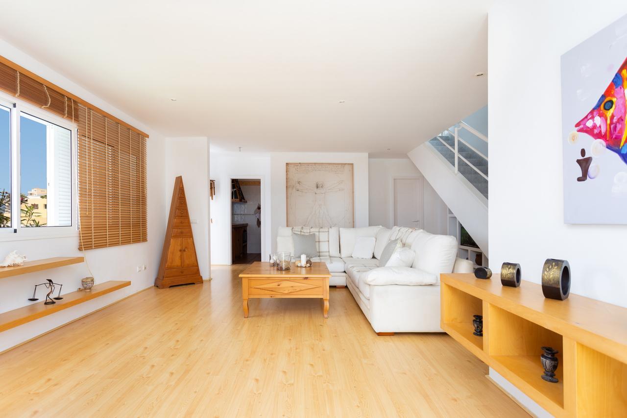 Duplex Acoran With Pool And Sea View