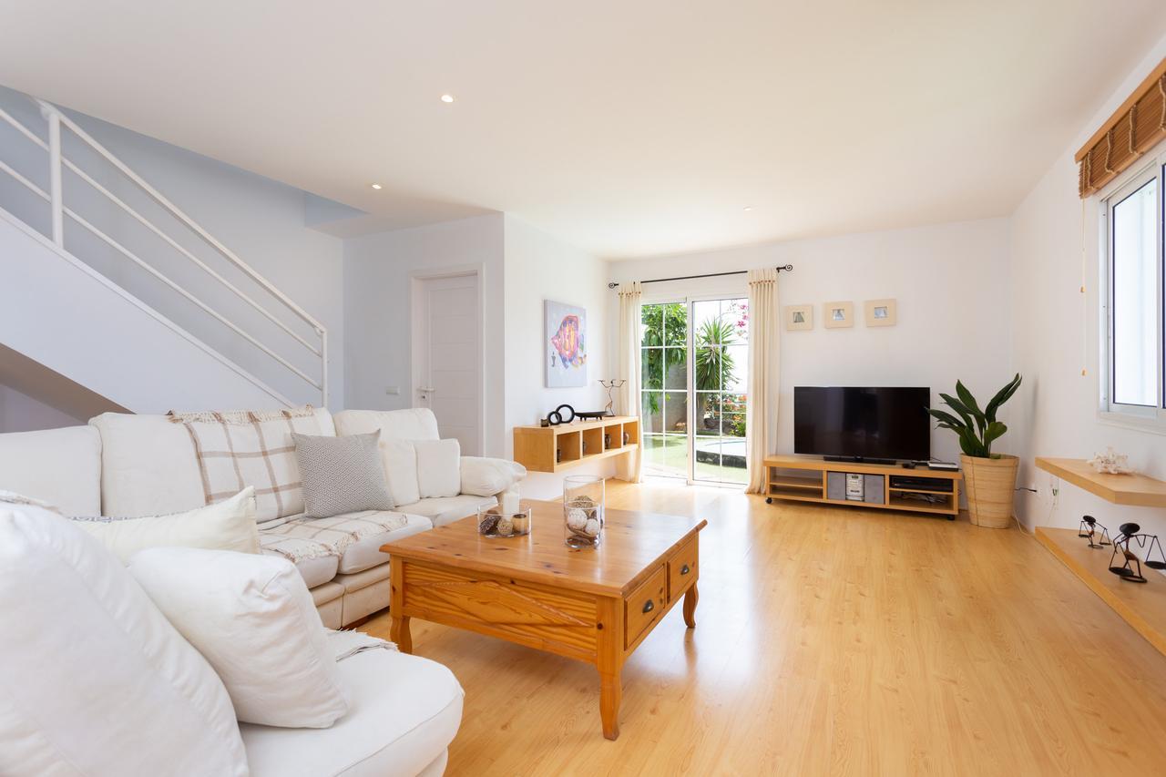 Duplex Acoran With Pool And Sea View