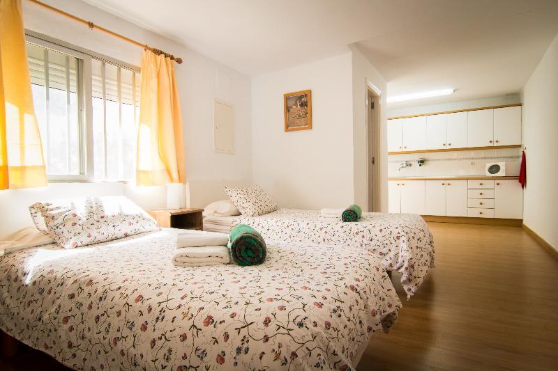In Center With Pool And Close Beach Fuengirola
