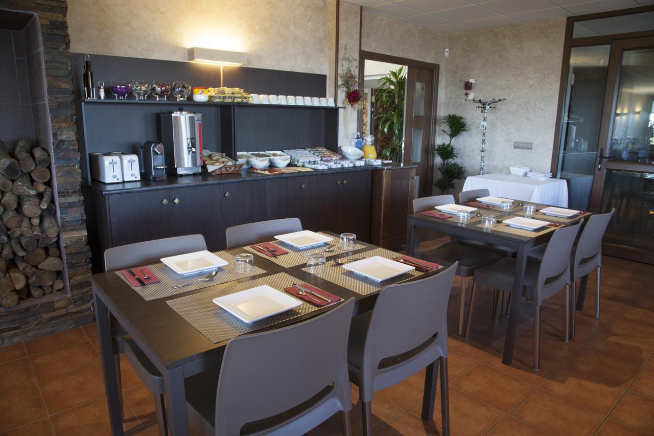 Hotel Albergue La Casa Del Peregrino Hostel
