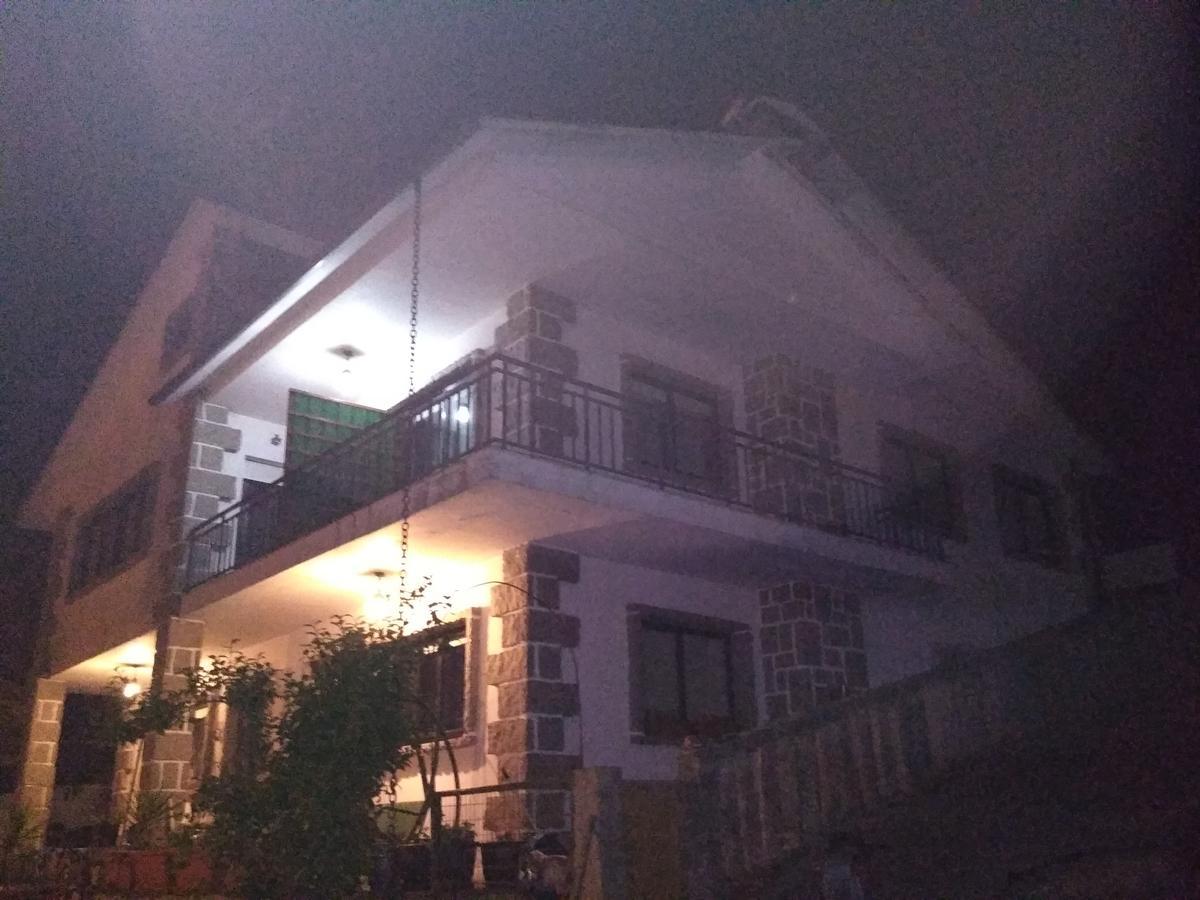 Oubina Apartment *