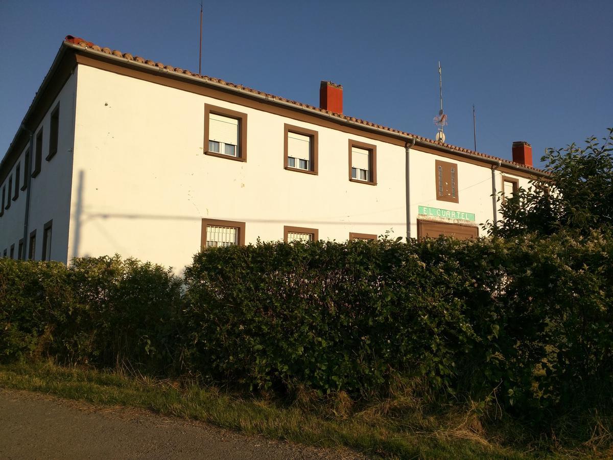 Residencial El Cuartel Hostal Granon