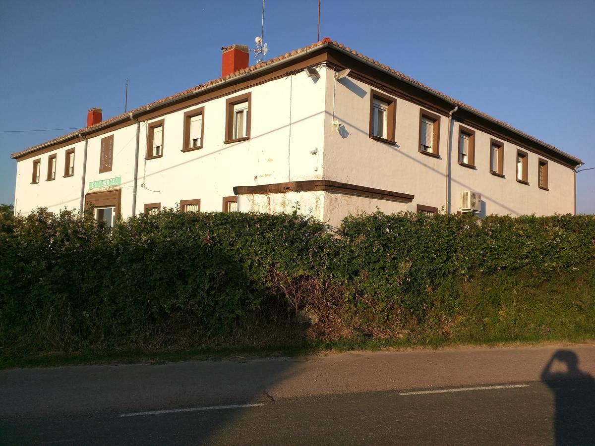 Hostal Residencial El Cuartel