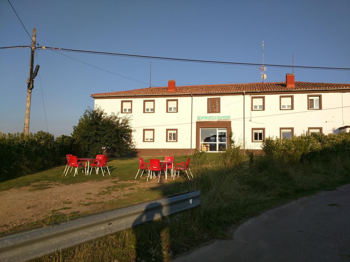 Hostal Residencial El Cuartel