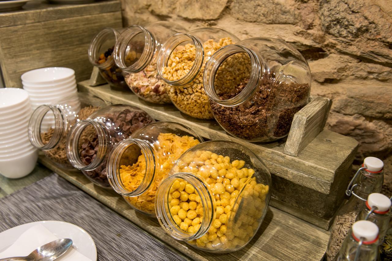 Castell Blanc Hotel