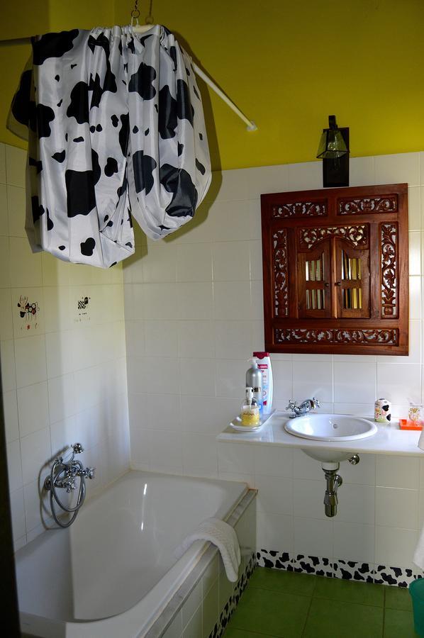 Casa De Baixo Hotel
