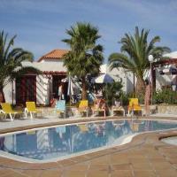 Hotel Castillo Beach Bungalows 2*