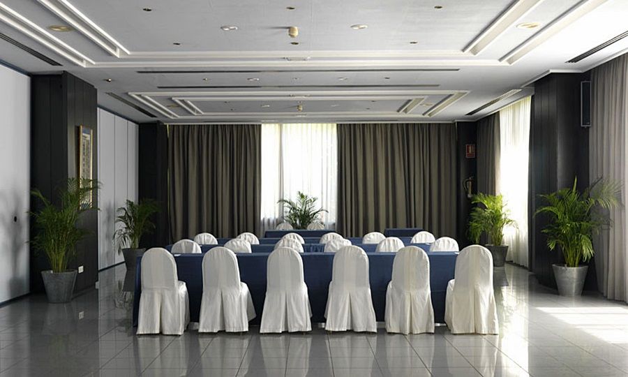 Hotel Intelier Orange