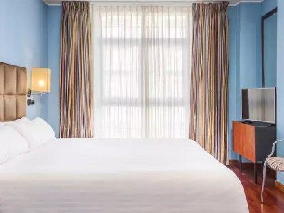 Tryp Sofia Parquesol Hotel 3*