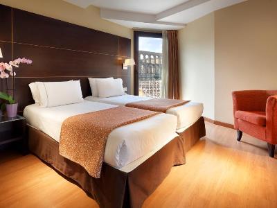 Eurostars Plaza Acueducto 4*