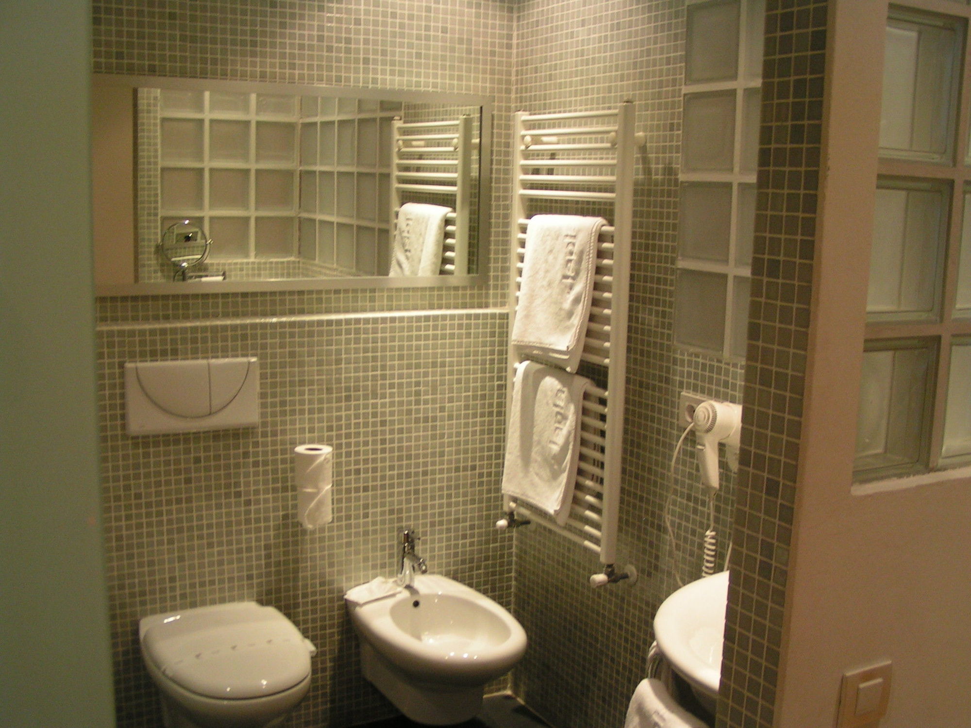 La Plaza Ii 3*