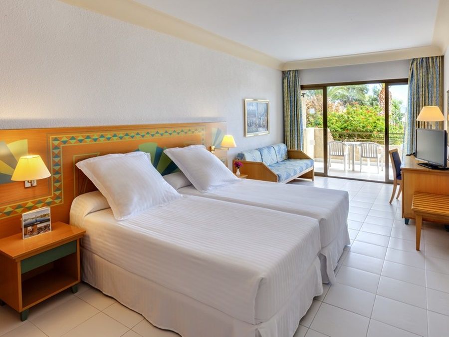 Occidental Lanzarote Mar 4*