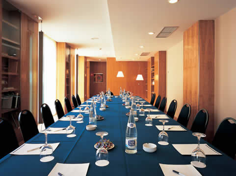 Hotel Nh Palacio Del Duero 4*