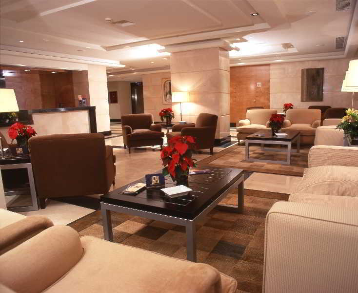 Andalucia Center 4*