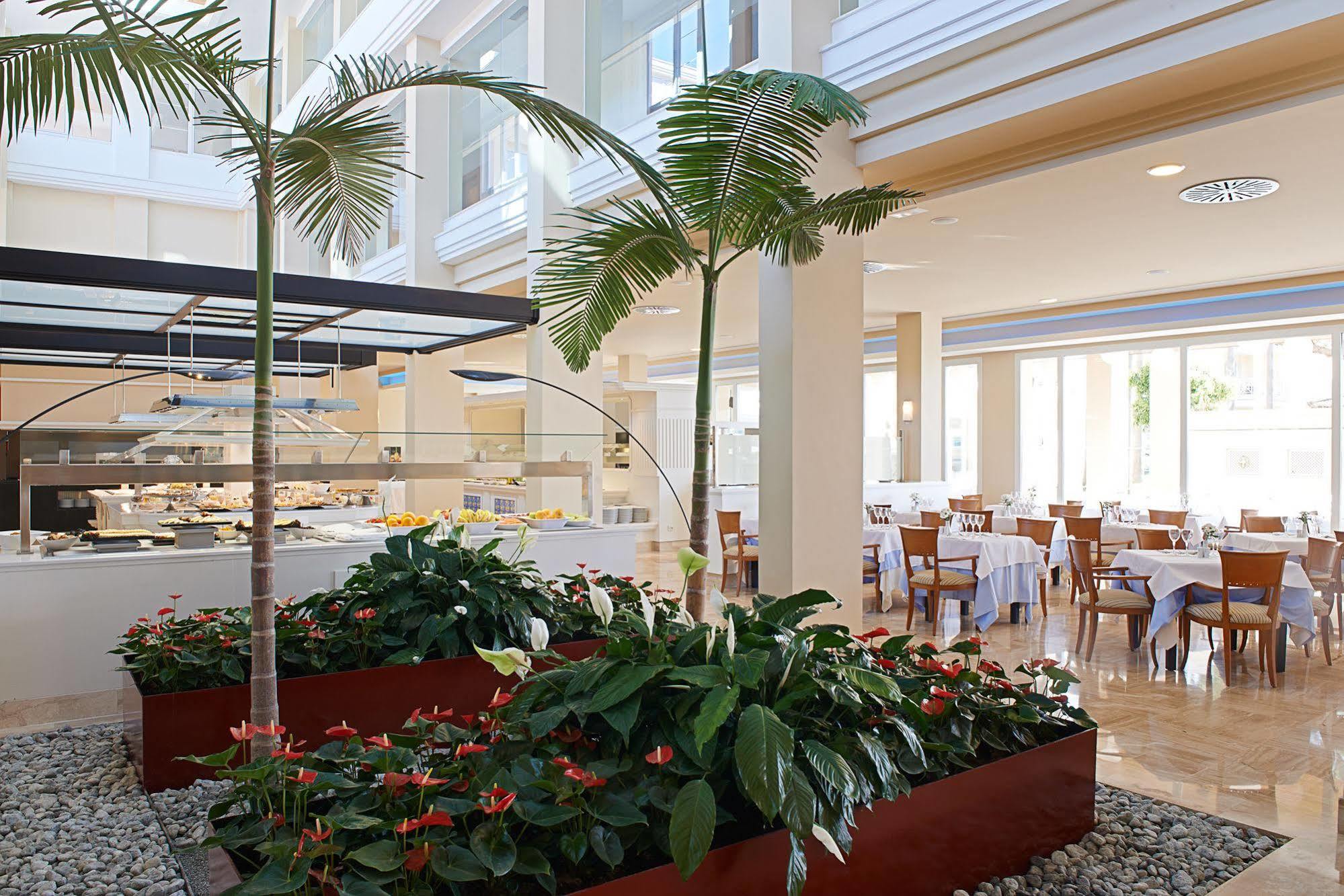 Hotel Hipotels Playa La Barrosa - Adults Only