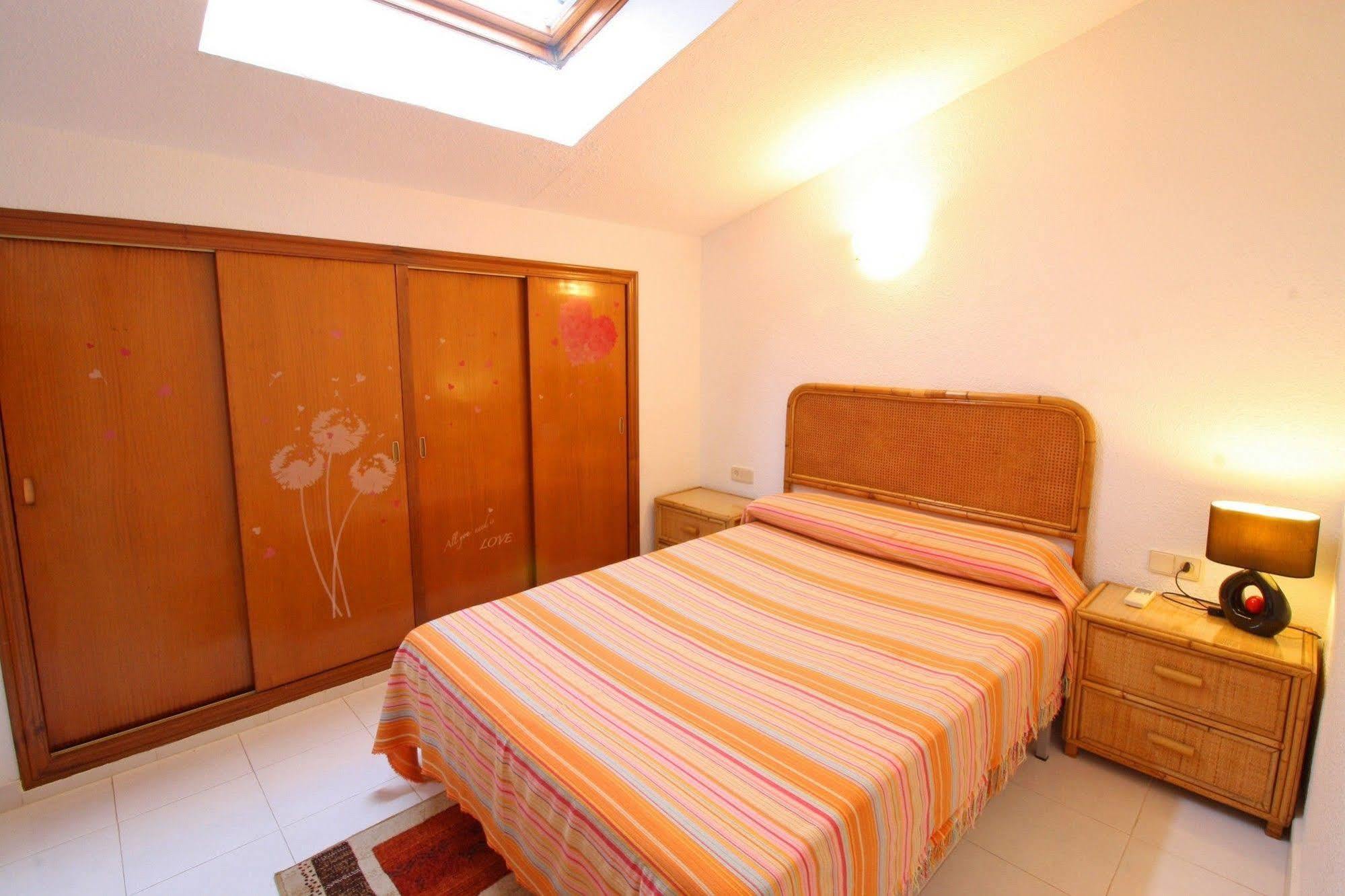 Esmeralda Unitursa Calpe