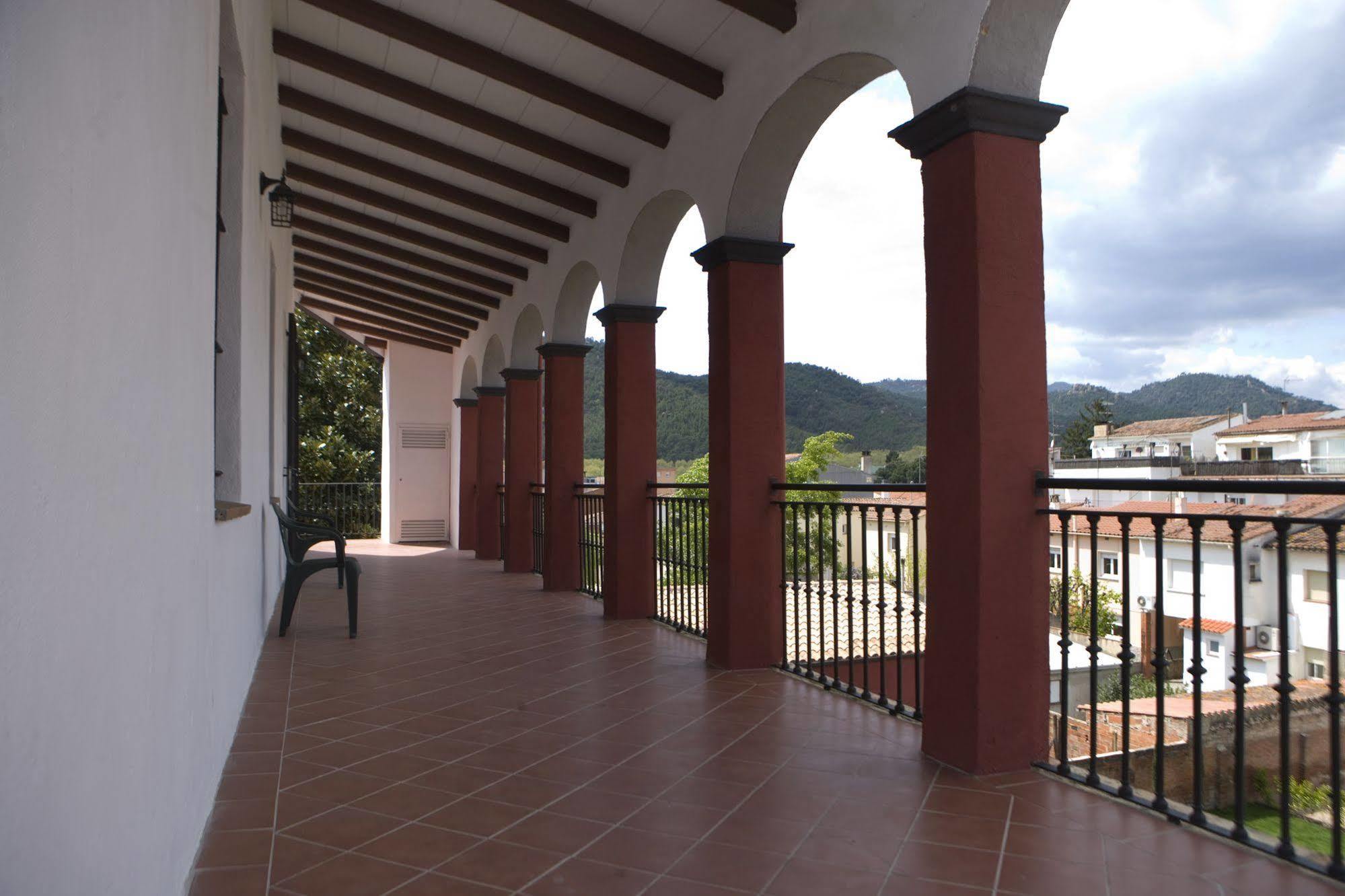 Aparthotel Can Gallart 3*
