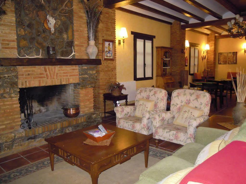 Rural La Moragona Hotel 3*