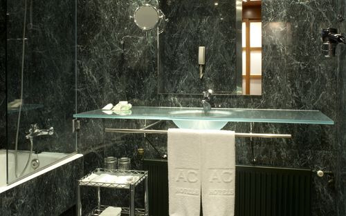 Ac Ciudad De 4* Pamplona