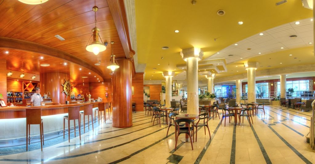 Hotel Puerto Bahia &