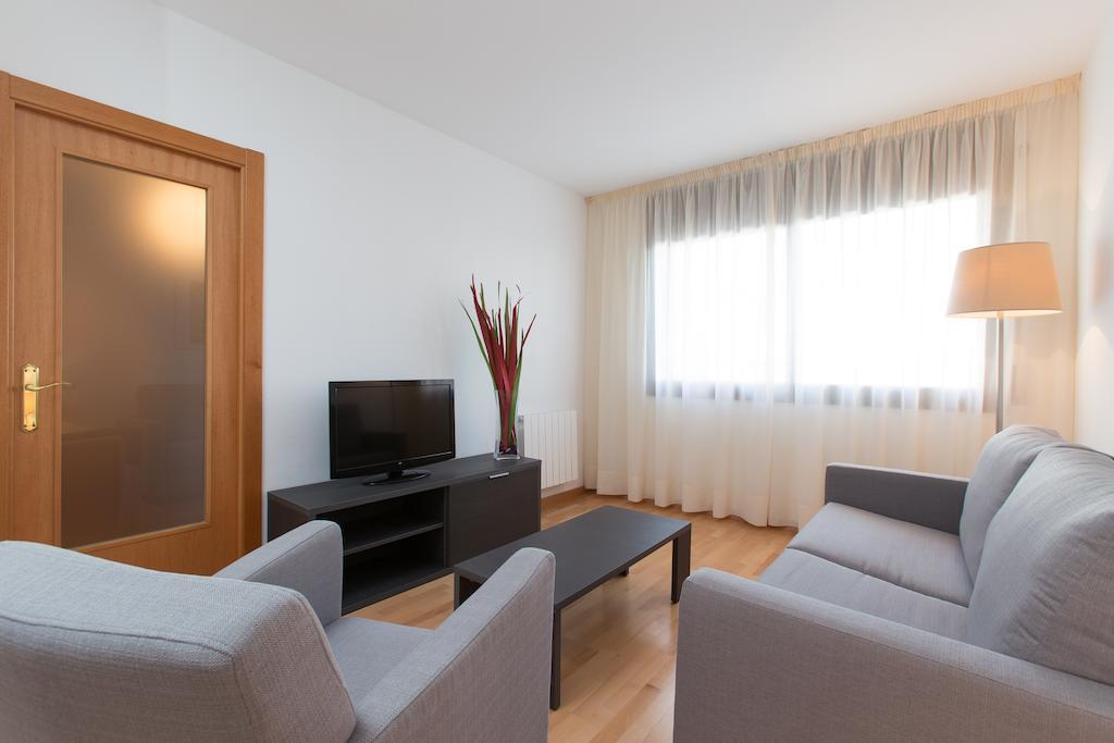 Sweet Apartment *