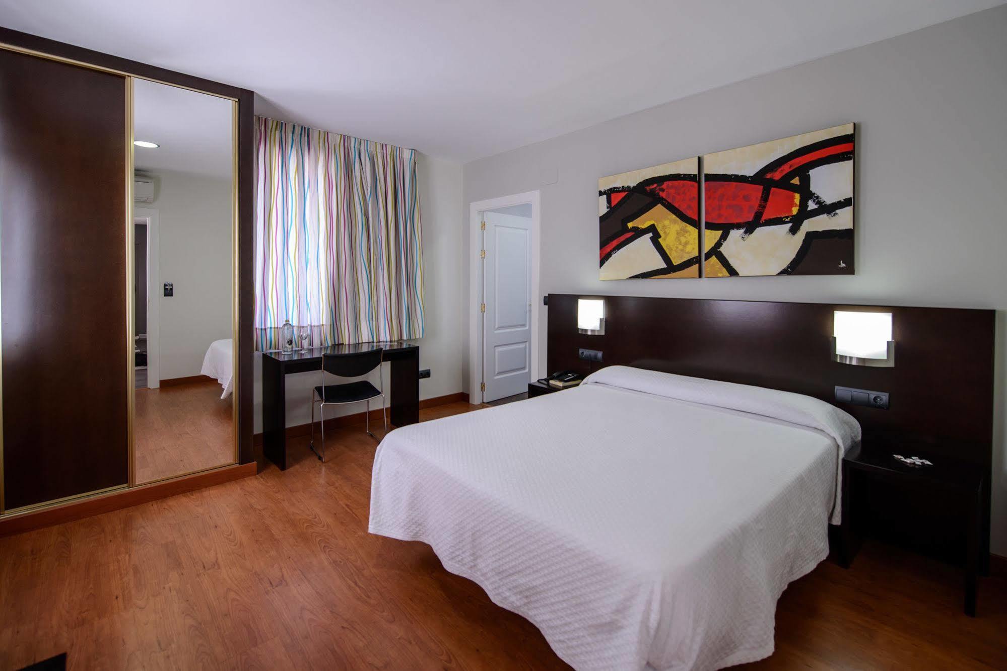 Hotel El Paso Honroso