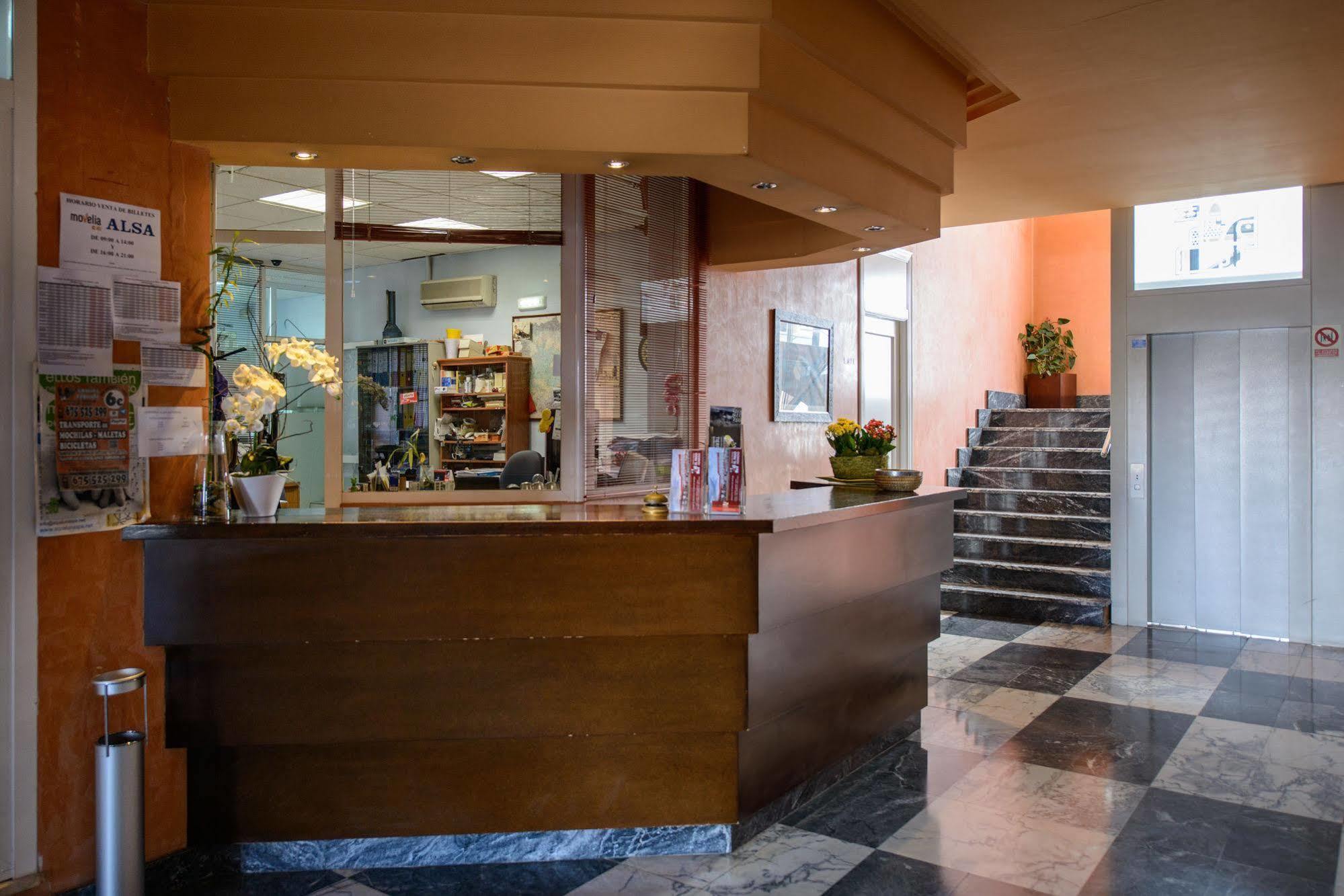 El Paso Honroso Hotel 3*